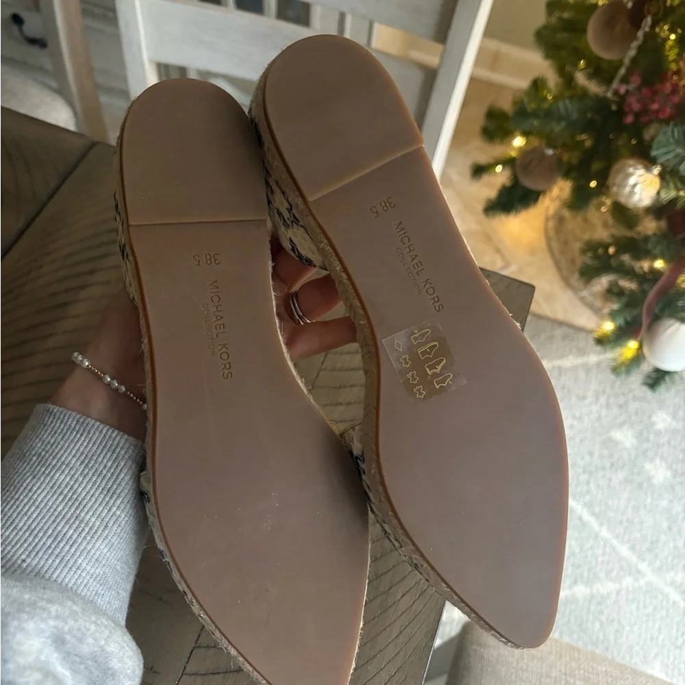 NEW Michael Kors Snakeskin Espadrille  Women's Pointed Flats